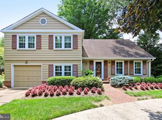 4710 Duncan Dr, Annandale, VA 22003