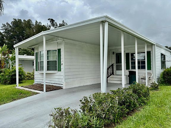 2nd image of 29 San Marino Way