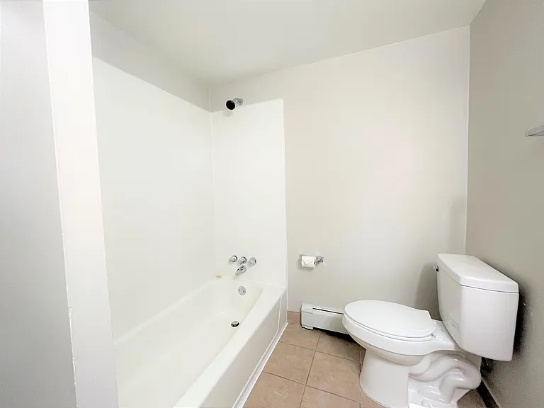 18638 Van Horn Rd #9 — Photo 13