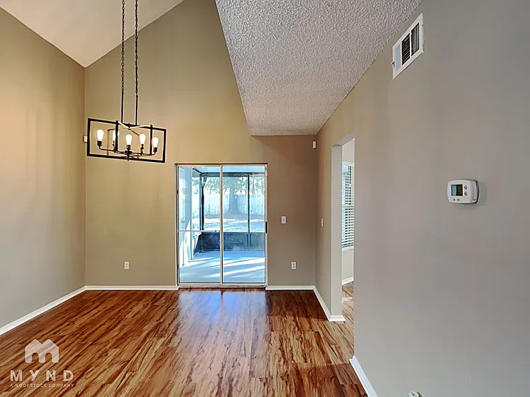 11021 Traci Lynn Dr — Photo 3