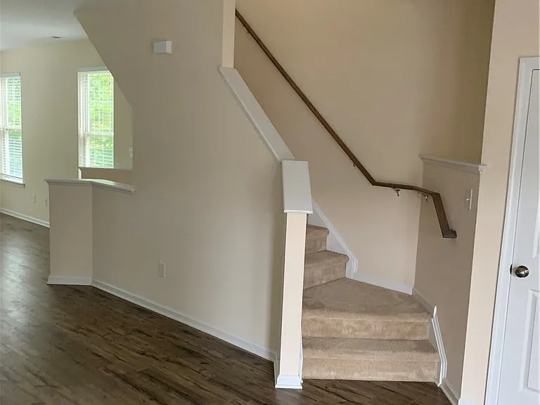 6485 Revere St — Photo 8