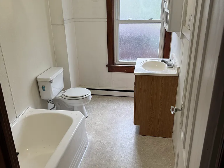 57 North St #1R — Photo 10