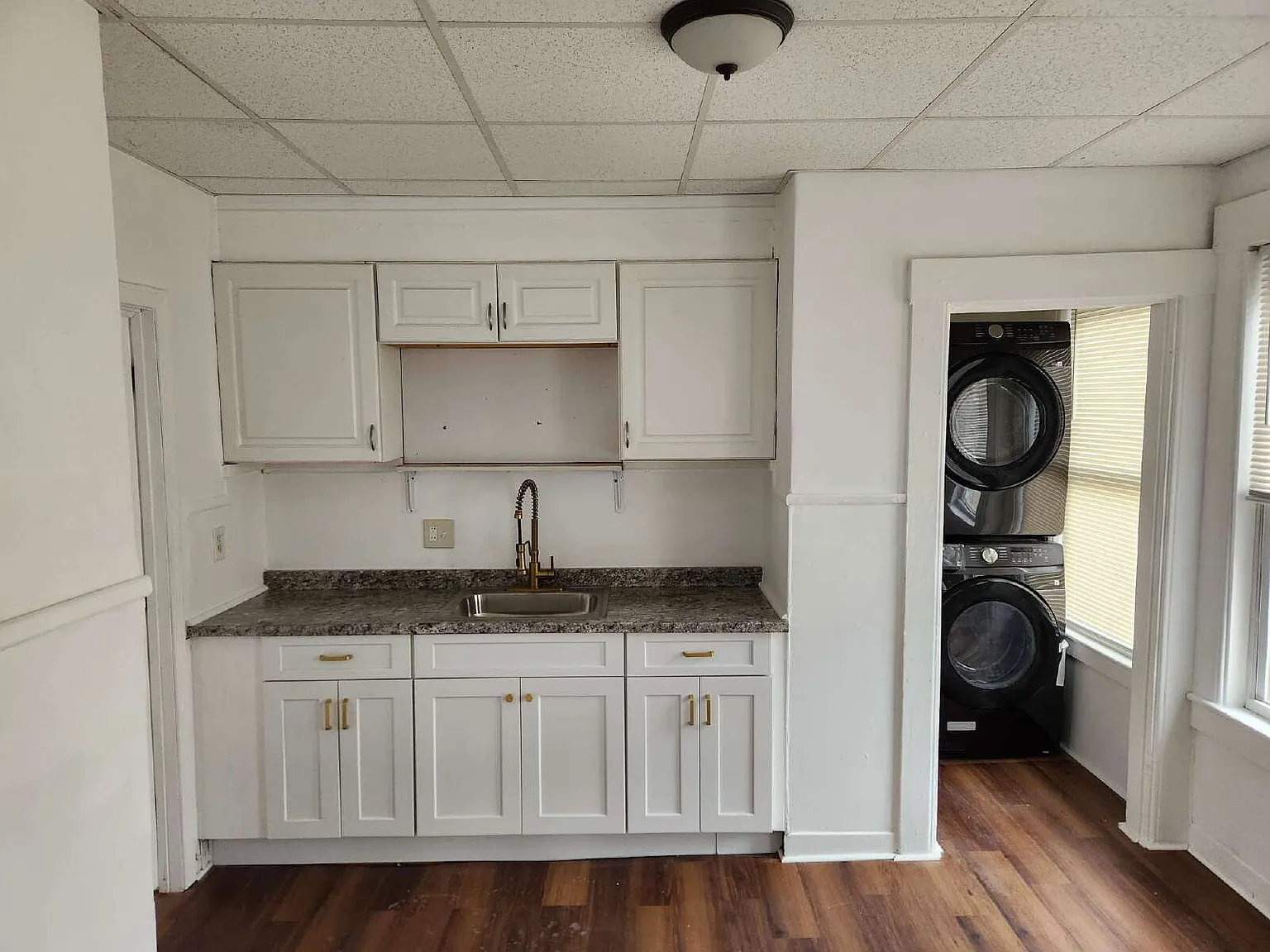 4 bed, 2.0 bath, $2,600 — Photo 2