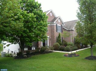 1716 Osprey Dr, Audubon, PA