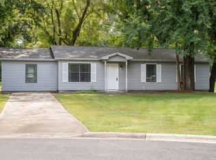1401 Deer Haven Ln, Tallahassee, FL 32303
