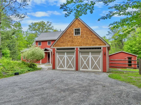 11 Jamie Ln, Sandisfield, MA 01255