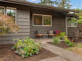 1825 SW Glenview Ave, Portland, OR 97225