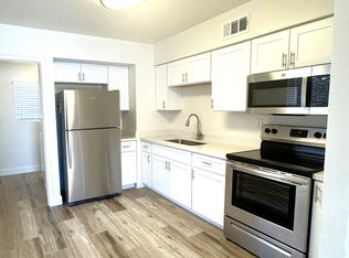 738 W Pepper Pl APT 4, Mesa, AZ 85201