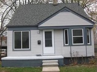 1431 E Cambourne St, Ferndale, MI 48220