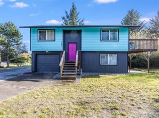 165 Spruce Loop SW, Ocean Shores, WA 98569