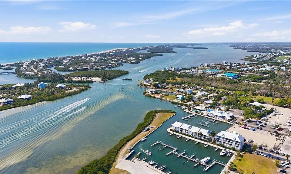 1st image of 7070 Placida Rd Unit 1121