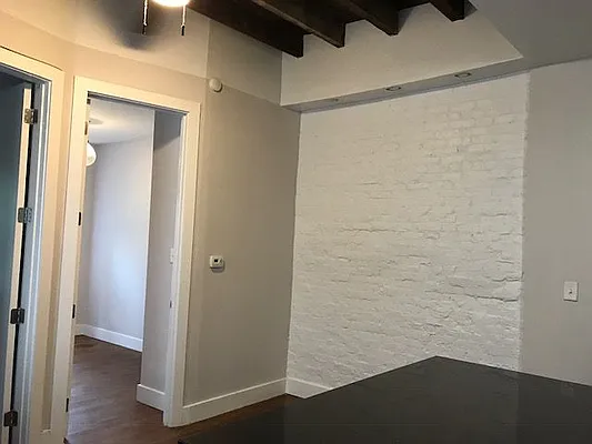 Rented by G2 Realty Group LLC | media 22