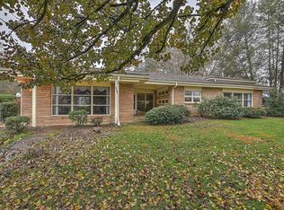 4336 Fairlawn Dr, Kingsport, TN 37663