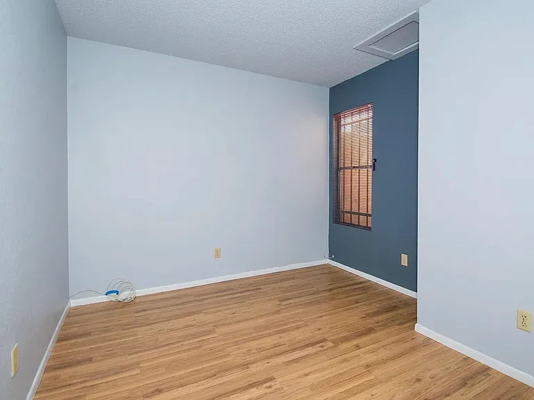 2786 W Carnation Pl — Photo 4