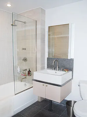 Rented by Sotheby's International Realty | media 30