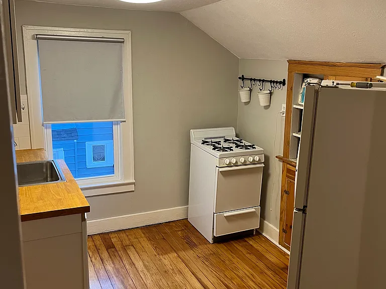 347 E Saratoga St #2 — Photo 3