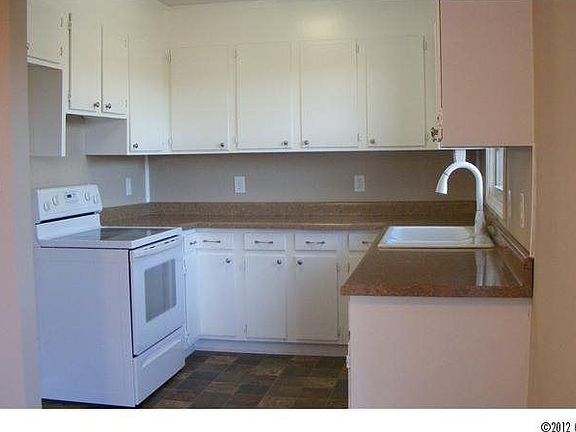 3rd image of 518-A W Westview St