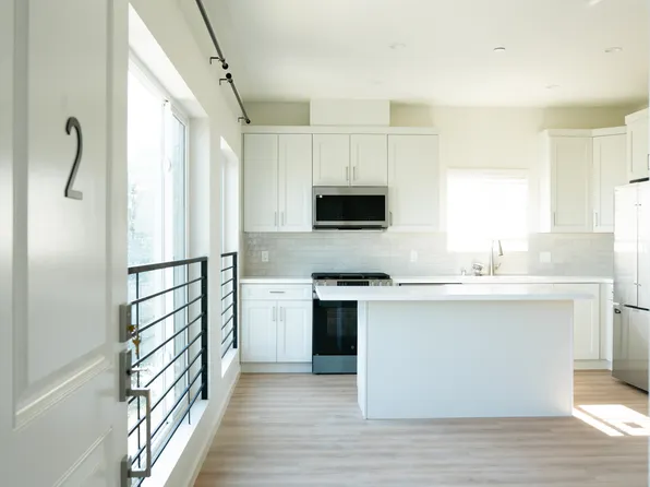 5259 Lexington Ave, Los Angeles, CA