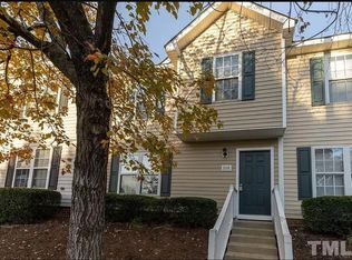 2128 Walnut Bluffs Ln, Raleigh, NC 27610