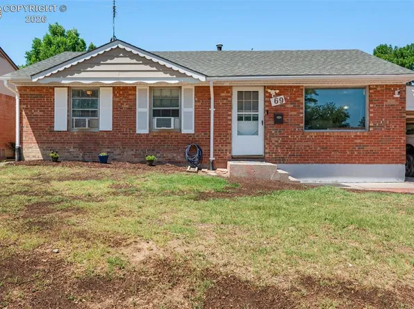 69 Hanson Ln, Pueblo, CO 81001