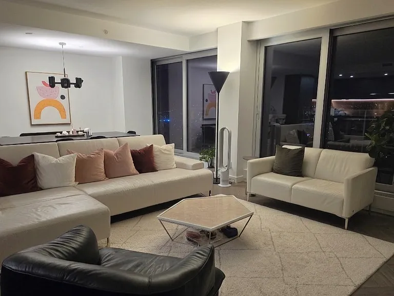 1480 Howe St #5205 — Photo 3
