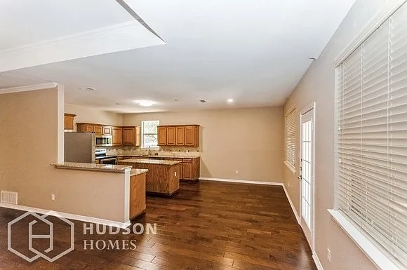 2309 Summer Brook Dr — Photo 4