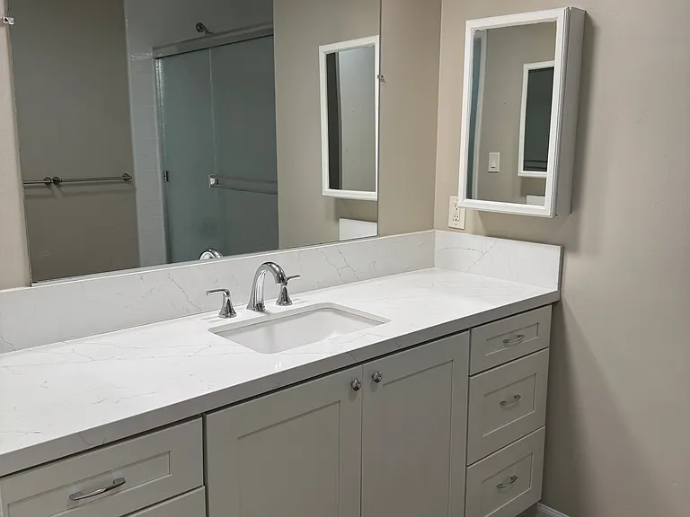 325 E Amerige Ave #A — Photo 17