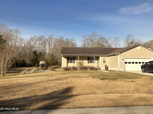 102 Poplar Ridge Road, Jacksonville, NC 28546