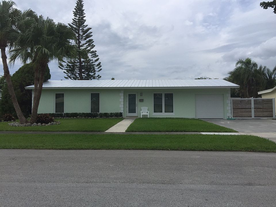 1st image of 18124 SW 92nd Ct