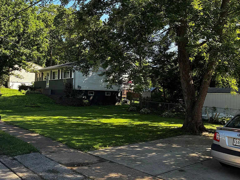 139 W Kirkham Ave — Photo 5