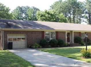 515 Poplar Ln, South Hill, VA 23970
