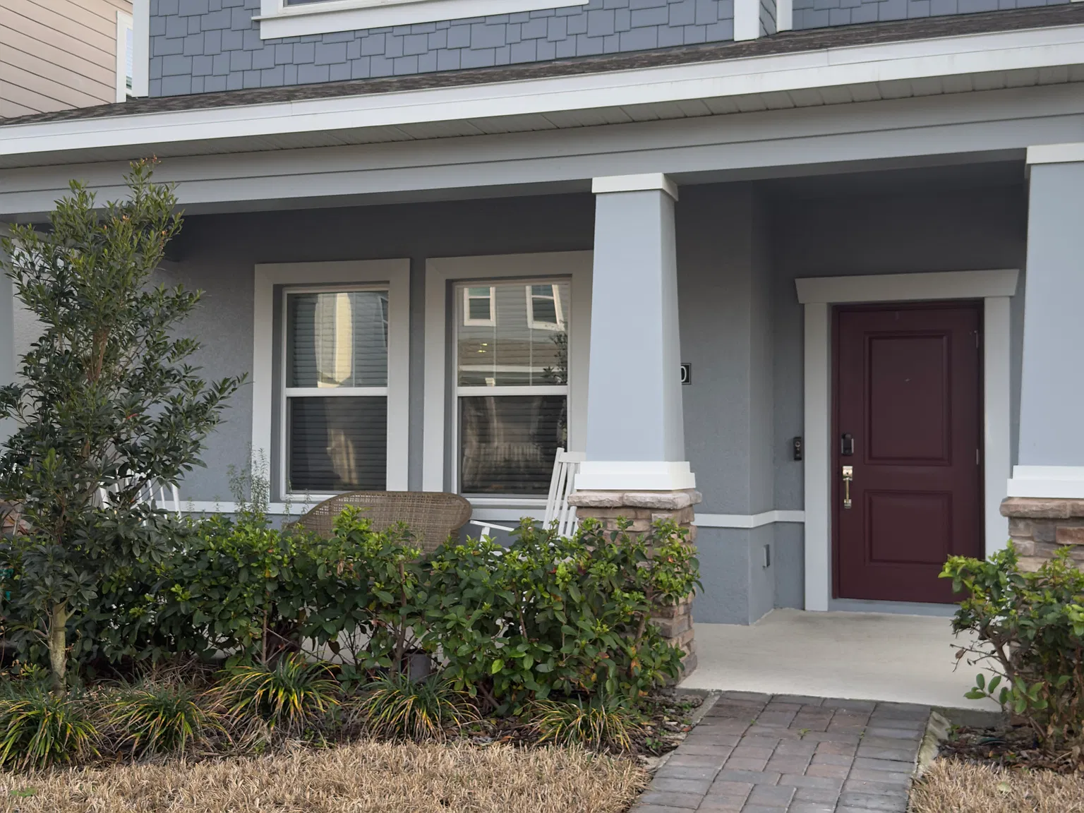 4 bed, 2023 sqft, $800 — Photo 1
