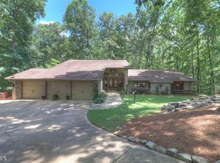 55 Sunnyvale Ct, Social Circle, GA 30025