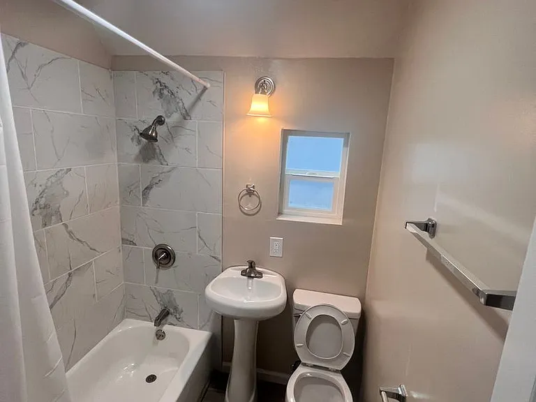 1764 Quesada Ave — Photo 4