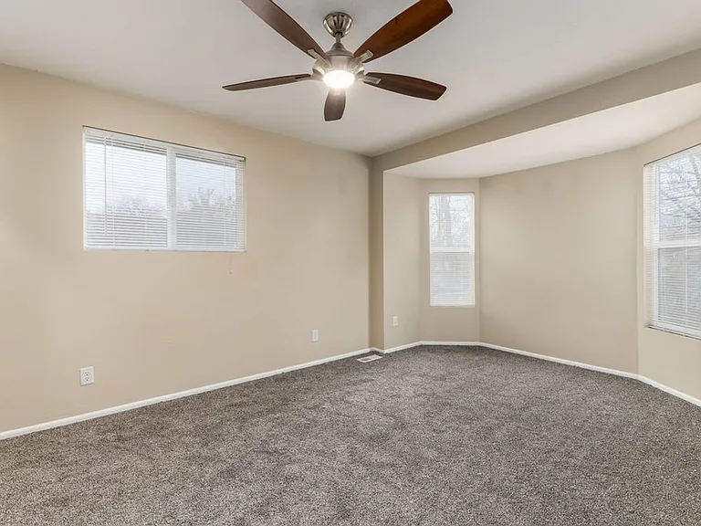 3848 S 400 E — Photo 15