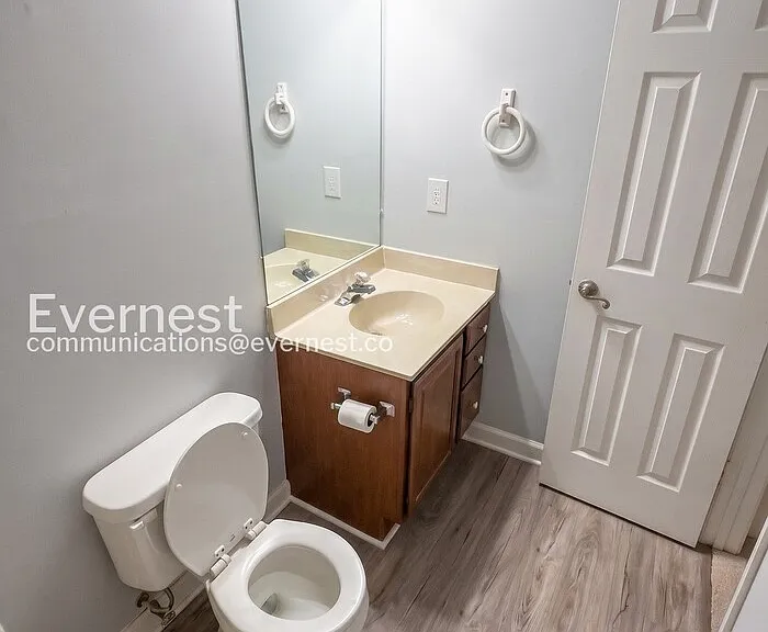 12135 Salemtown Dr — Photo 17