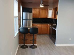 3808 V St SE APT 101, Washington, DC 20020