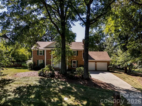 7211 Hopeton Rd, Charlotte, NC 28210