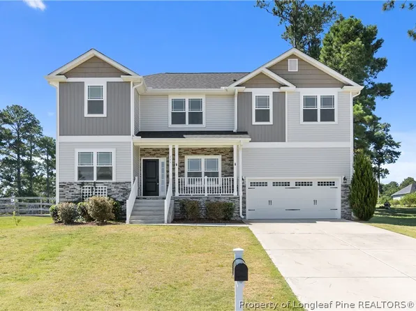 111 Spring Flowers Dr, Cameron, NC 28326
