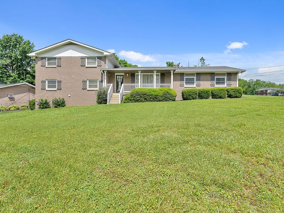 1st image of 213 Whorley Dr