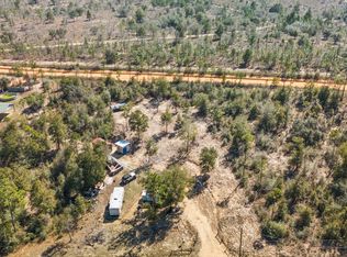 3619 Lakeside Dr, Chipley, FL 32428