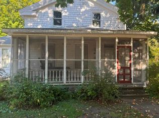 211 West St, Jonesville, MI