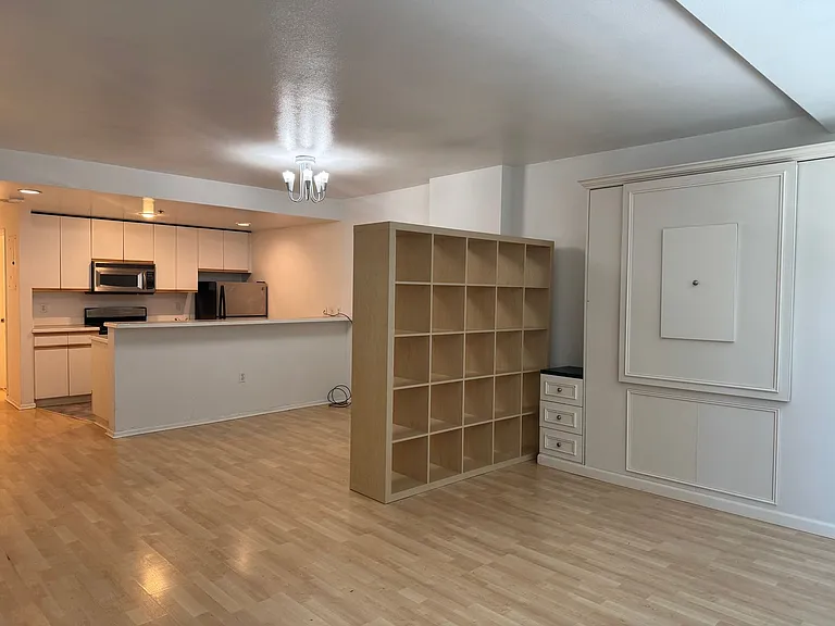 2600 2nd Ave #219 — Photo 3