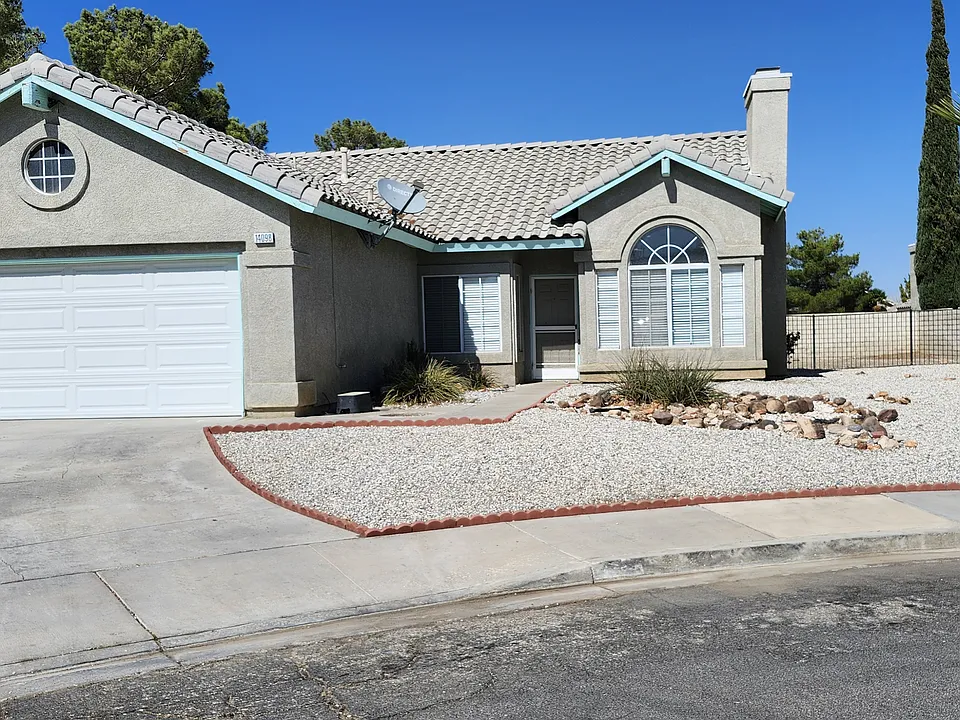 14098 Dapple Ct