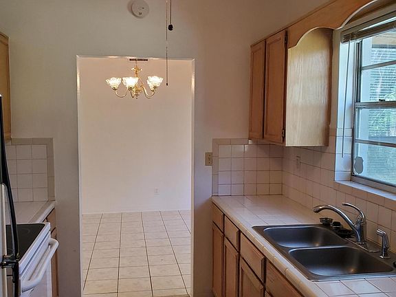 5th image of 338 S Lanvale Ave