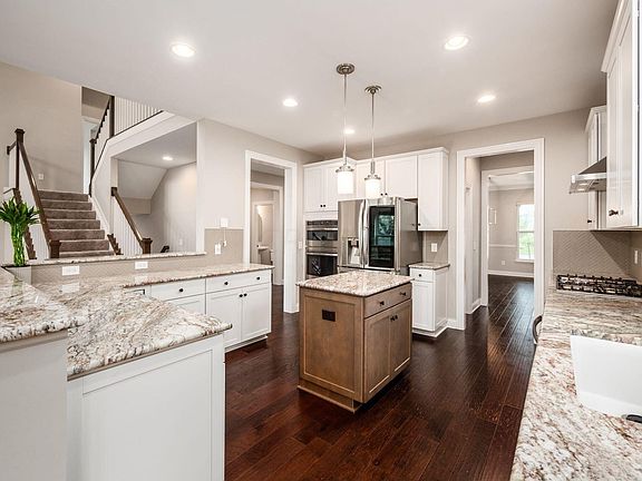 5th image of 6783 Corna Ct