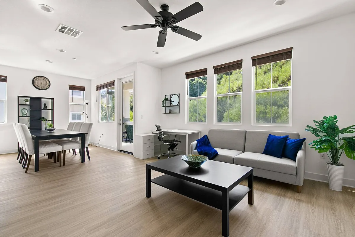 Building Photo - Makena Way