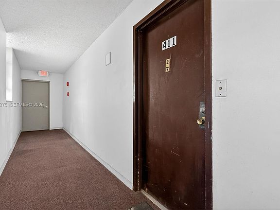 4th image of 9678 Fontainebleau Blvd APT 411