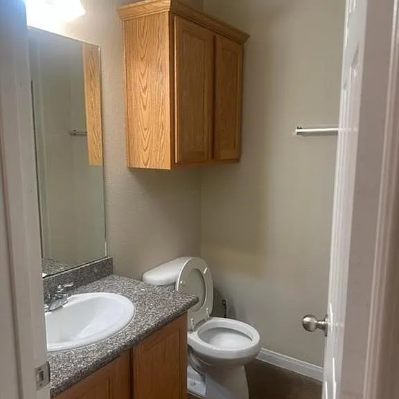 16920 W Juneau St — Photo 12