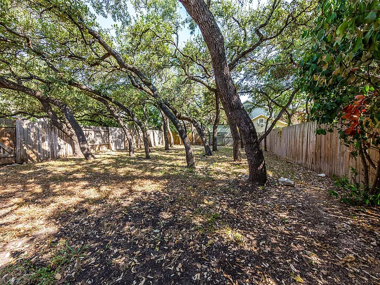 8708 Weiser Dr #B — Photo 28